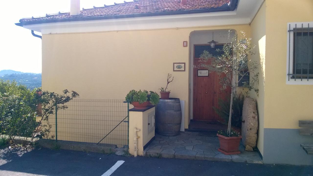 B&B Ca' De Pippu Diano Castello Kültér fotó